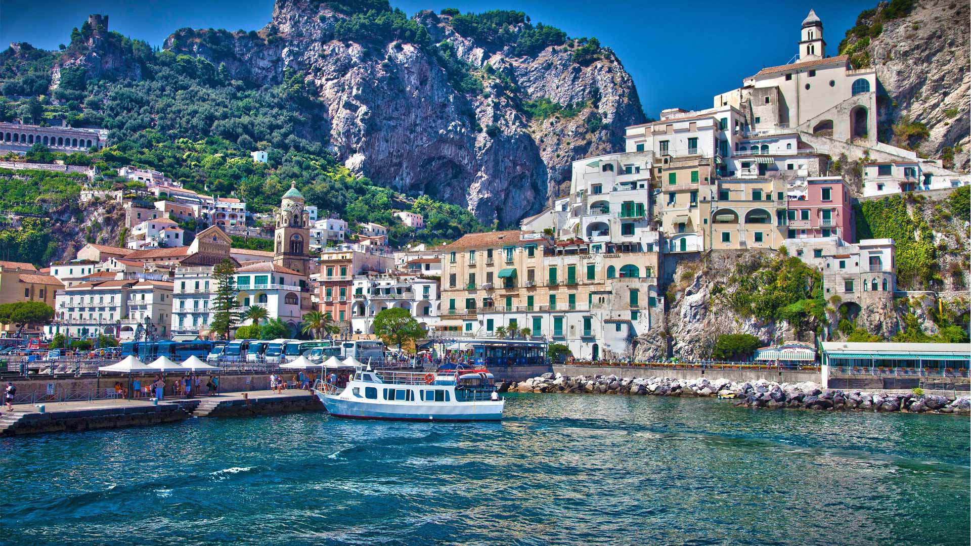 Costiera Amalfitana con barca